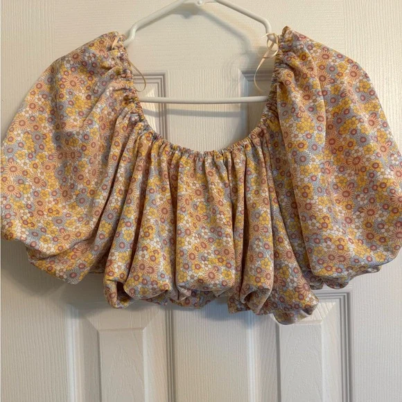 Zara Floral Crop Top - Picture 3 of 4